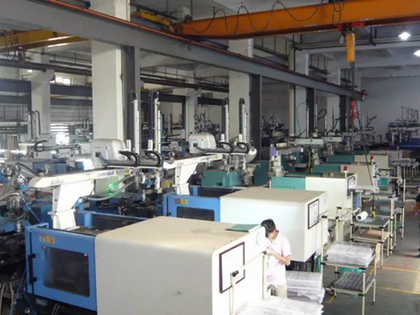Injection molding: Molding workshop