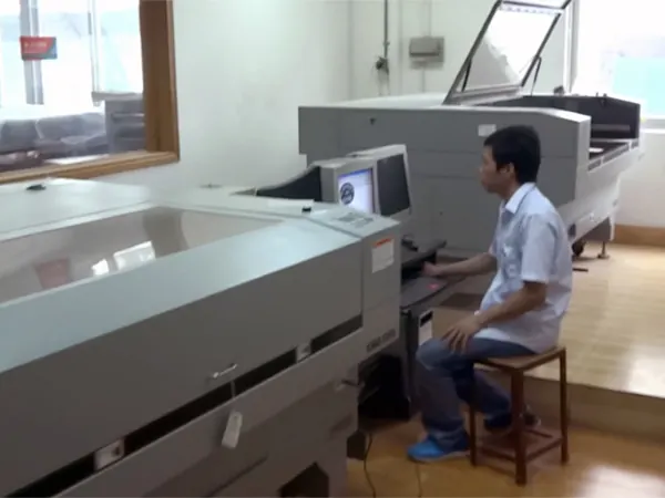 Laser cutting: Plastic, wood, metal